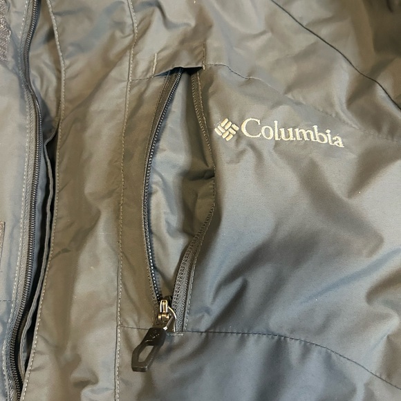 Men’s insulated grey winter Columbia jacket size medium size small - Picture 15 of 16